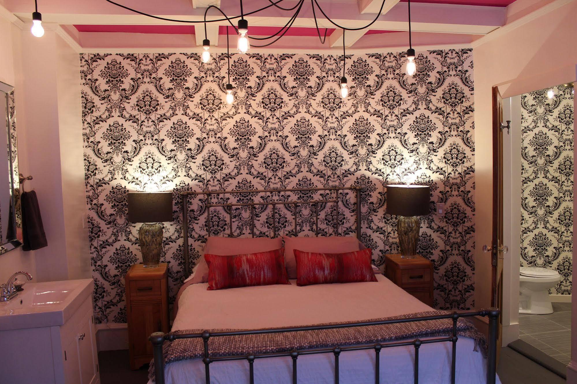 Hotel La Belle Victorienne Magog Zewnętrze zdjęcie