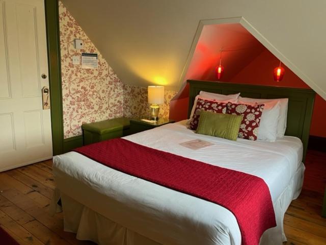 Hotel La Belle Victorienne Magog Zewnętrze zdjęcie
